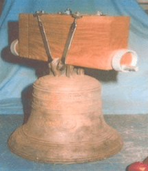 Corsham Almshouses’ bell rung for 10th anniversary celebrations